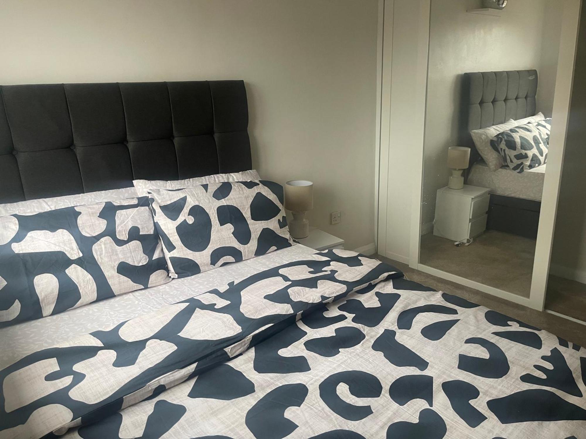 Double Room In A Cul De Sac Area เวลลิงเบรอ ภายนอก รูปภาพ